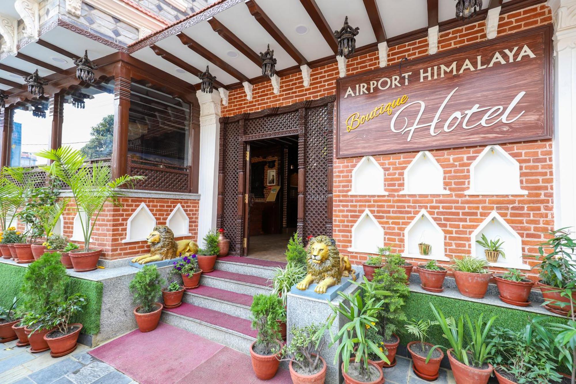 Airport Himalaya Boutique Hotel Katmandú Exterior foto